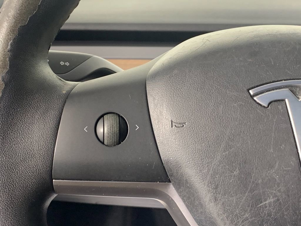 Used 2020 Tesla Model 3 Long Range image 17