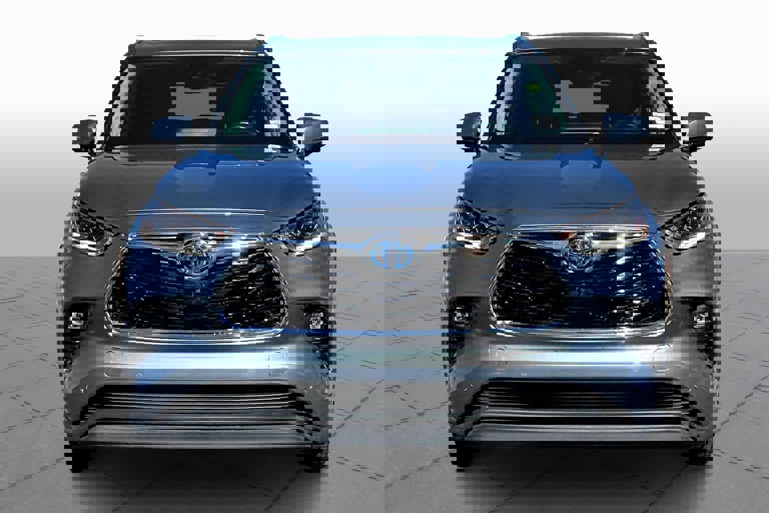 Certified 2022 Toyota Highlander Limited image 3