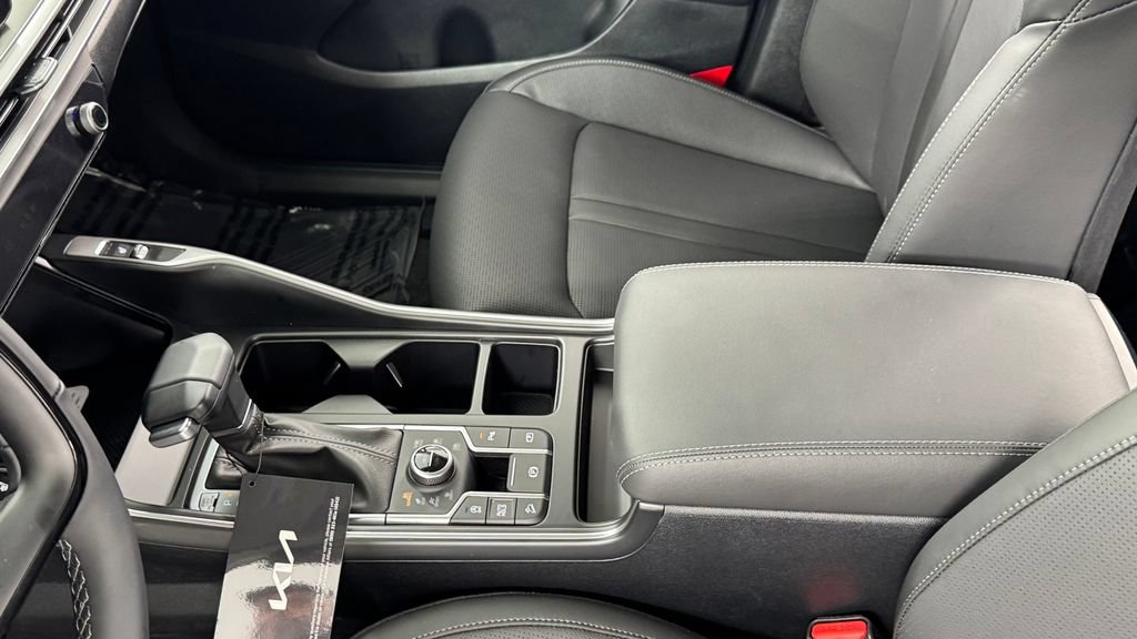 New 2026 Kia Sorento S AWD/4WD image 34