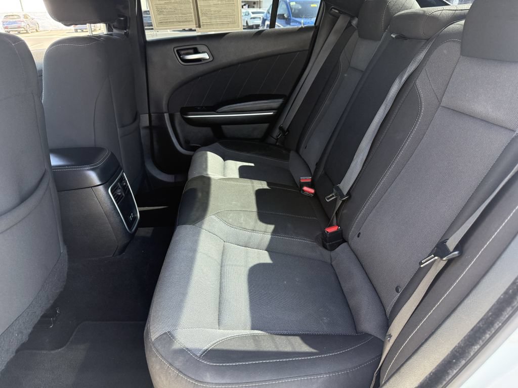 Used 2022 Dodge Charger SXT RWD image 11