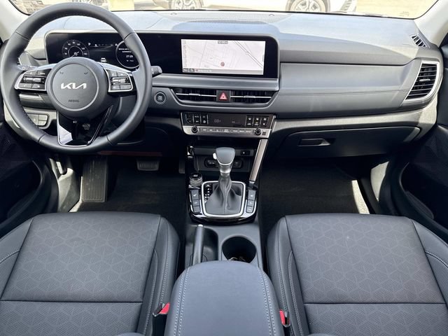 New 2026 Kia Seltos EX FWD image 18