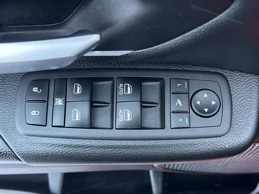 Used 2022 RAM 1500 Big Horn image 13