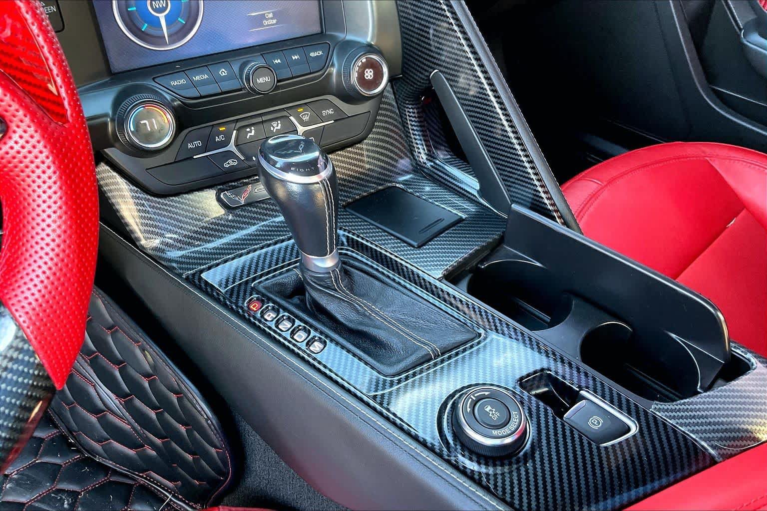 Used 2019 Chevrolet Corvette Stingray Coupe w/ 1LT RWD image 14