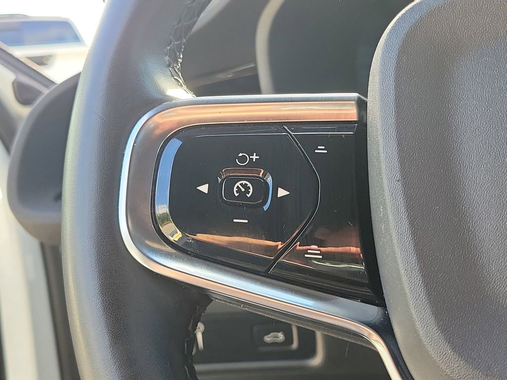 Used 2022 Polestar Polestar 2 image 25