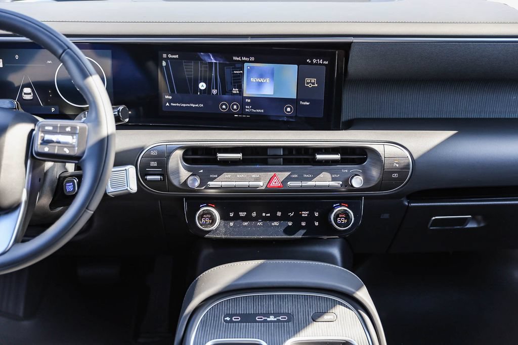 New 2026 Hyundai Palisade Calligraphy FWD image 13