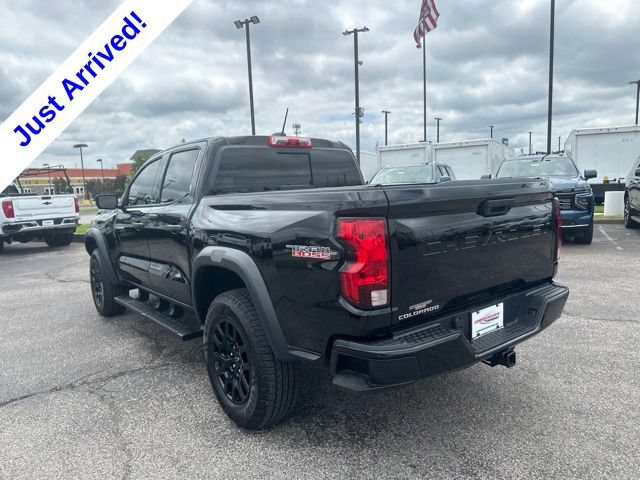 Used 2024 Chevrolet Colorado Trail Boss w/ Advanced Trailering Package AWD/4WD image 5