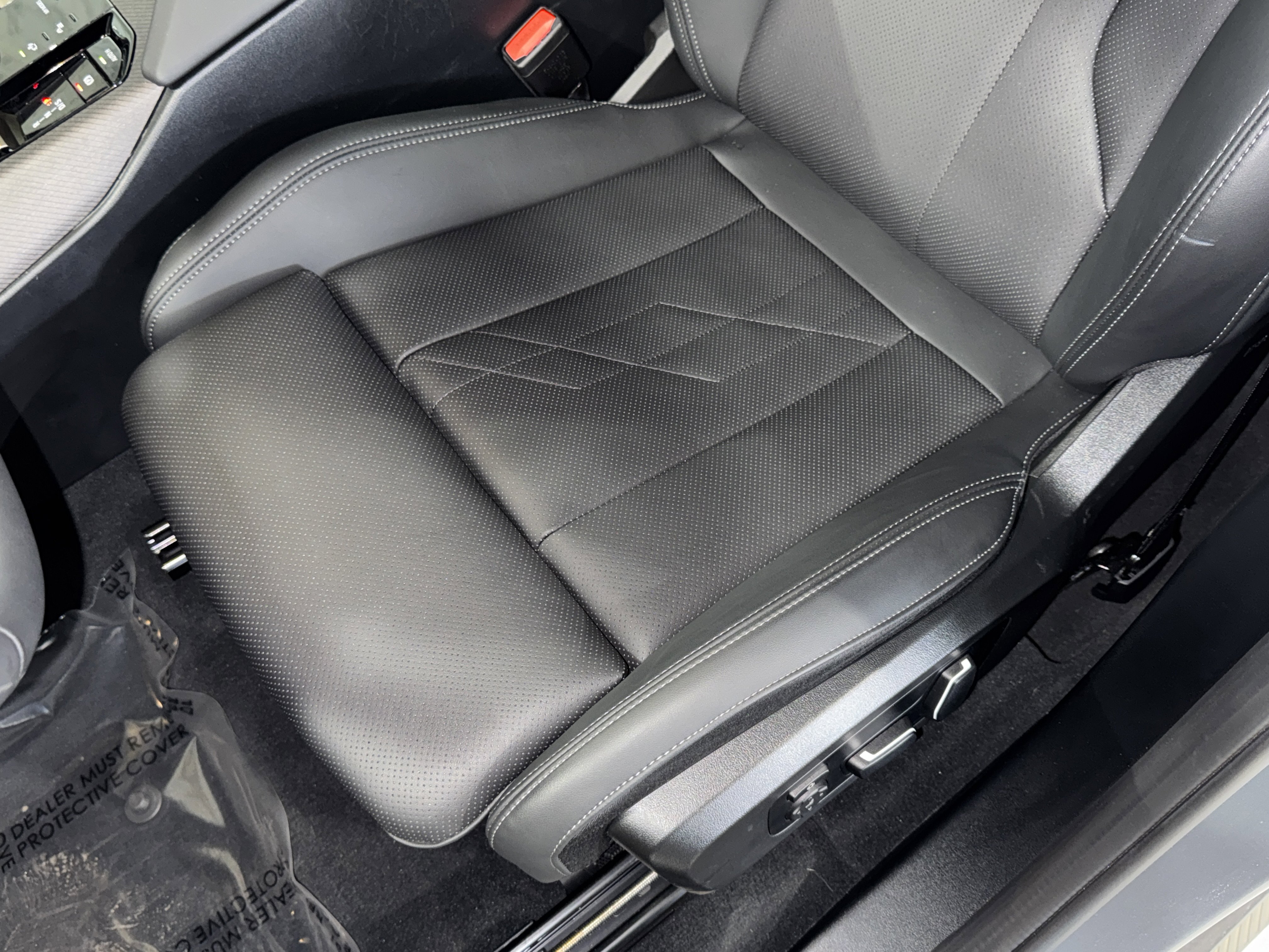 Certified 2025 BMW X3 xDrive30i w/ Premium Package image 34