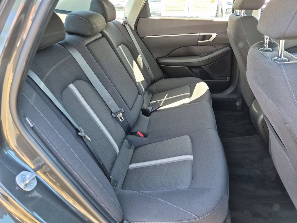 Used 2025 Hyundai Sonata SEL FWD image 30