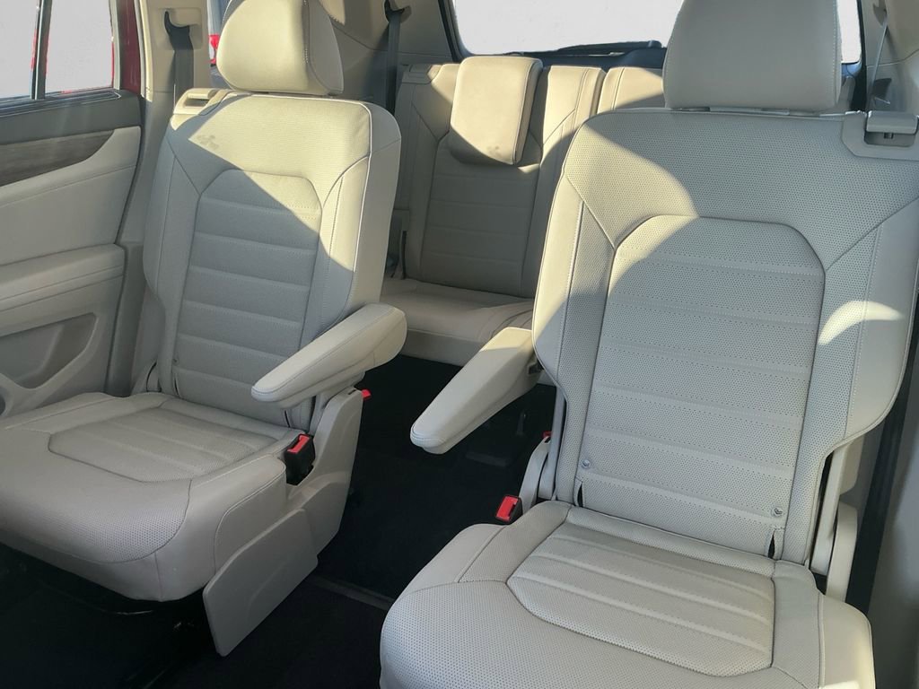 Used 2025 Volkswagen Atlas SEL image 13