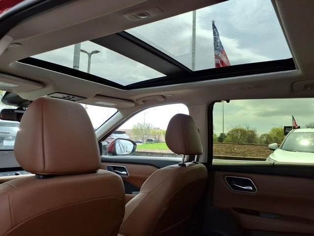 Certified 2026 Nissan Rogue Platinum w/ Platinum Premium Package image 15