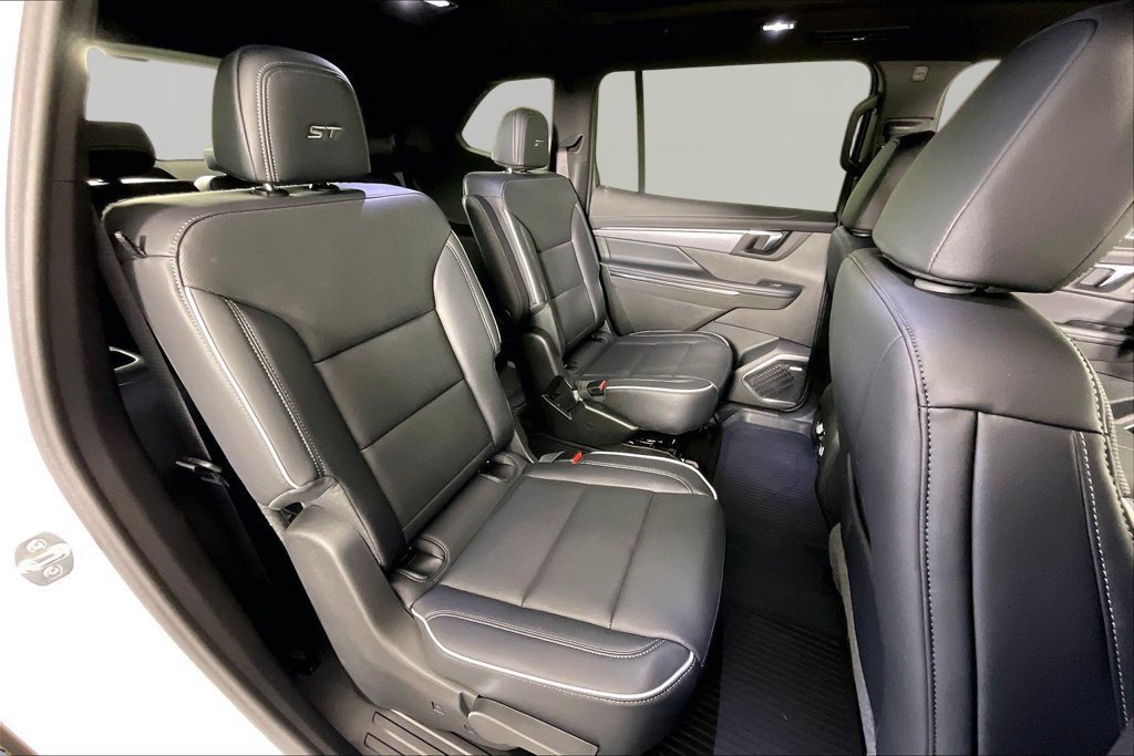 New 2027 Buick Enclave Sport Touring w/ Super Cruise Package AWD/4WD image 11