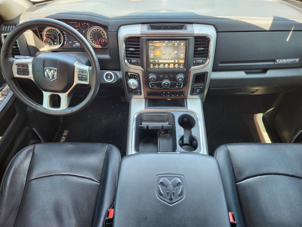 Used 2017 RAM 1500 Laramie w/ Convenience Group AWD/4WD image 14