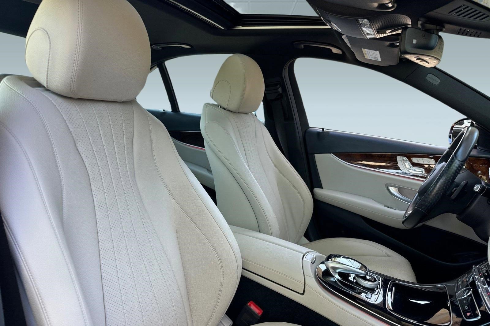 Used 2017 Mercedes-Benz E 300 image 32