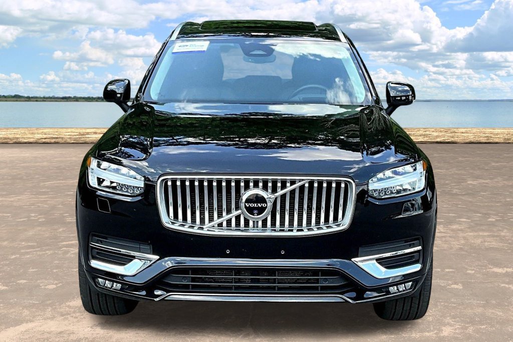 Used 2024 Volvo XC90 B6 Ultimate w/ Lounge Package AWD/4WD image 2