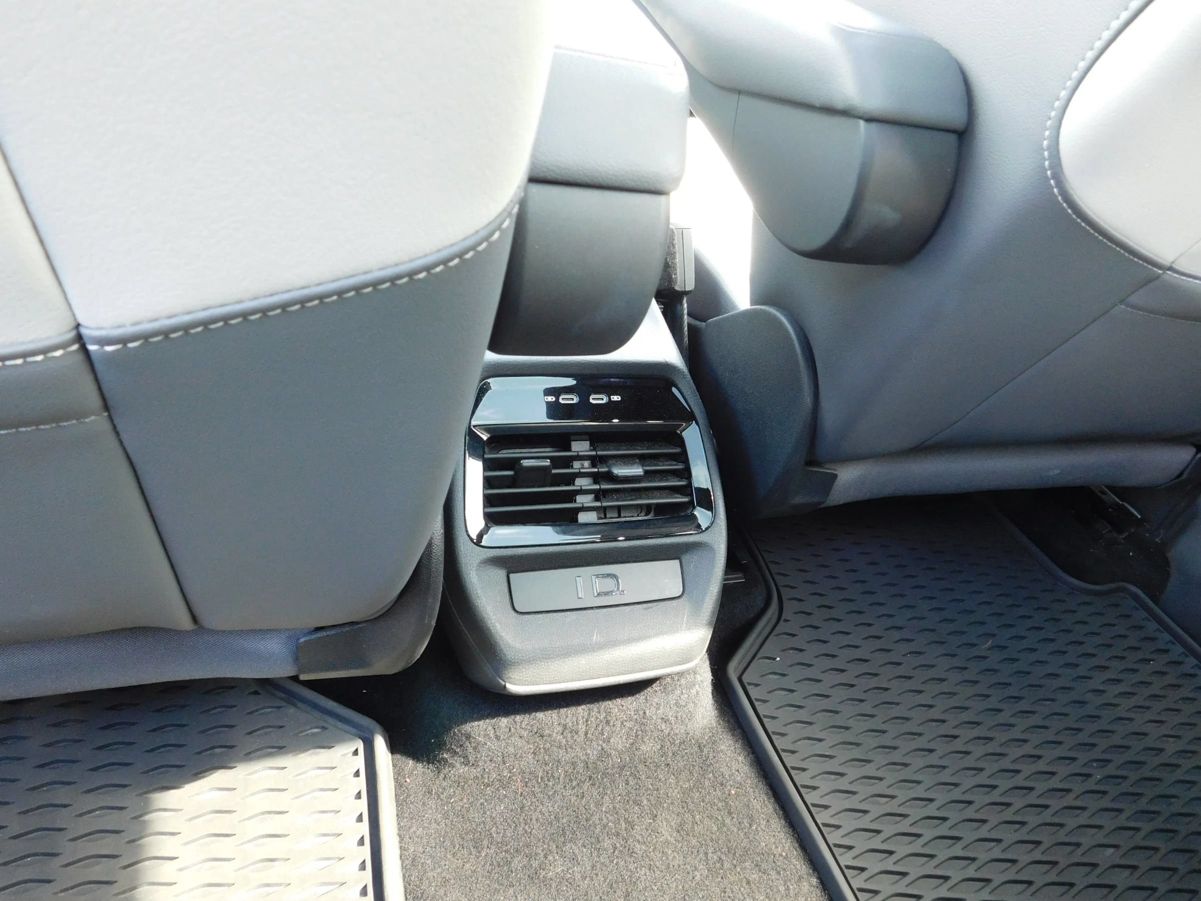 Used 2021 Volkswagen ID.4 1st Edition RWD image 12