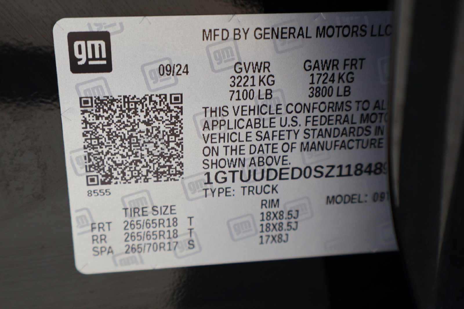 Used 2025 GMC Sierra 1500 SLT AWD/4WD image 32
