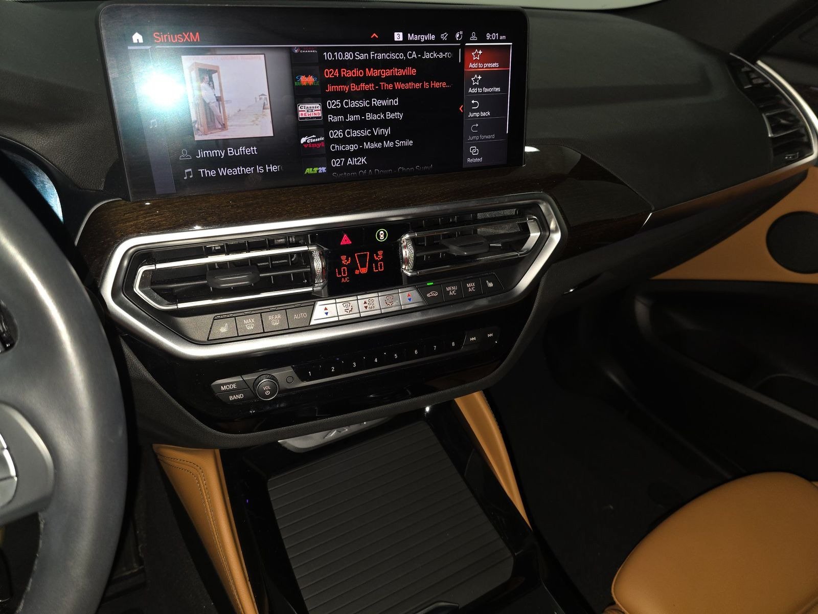 Used 2025 BMW X4 xDrive30i AWD/4WD image 4