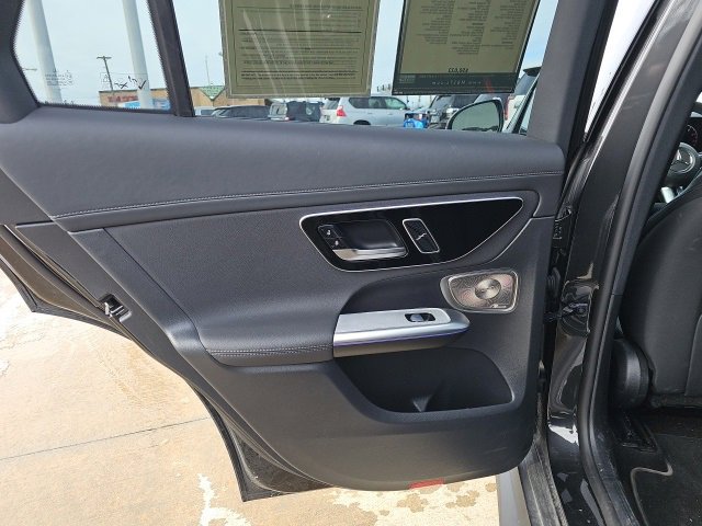 Used 2025 Mercedes-Benz GLC 300 GLC 300 image 12