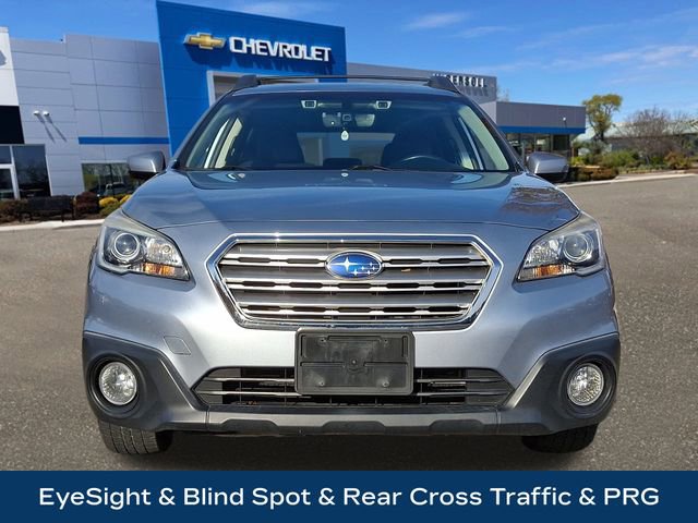 Used 2017 Subaru Outback 2.5i Premium image 3