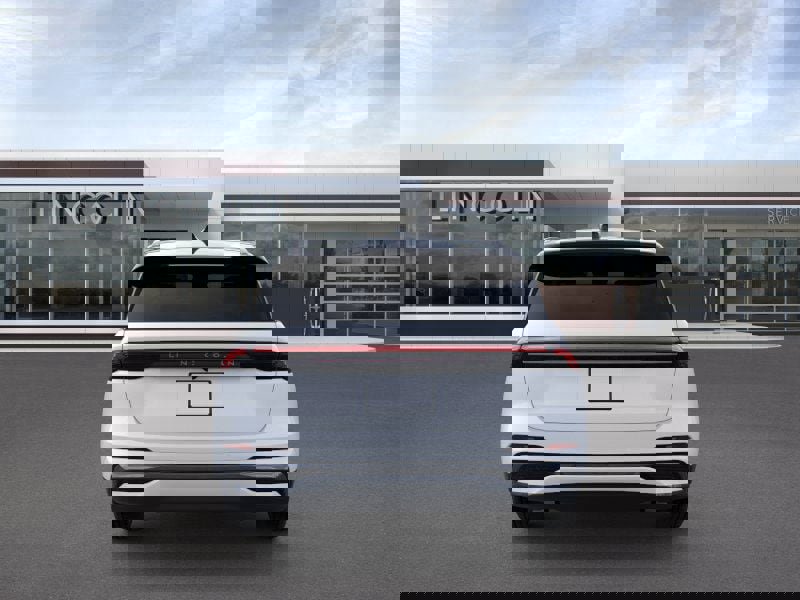 New 2026 Lincoln Nautilus Reserve image 5