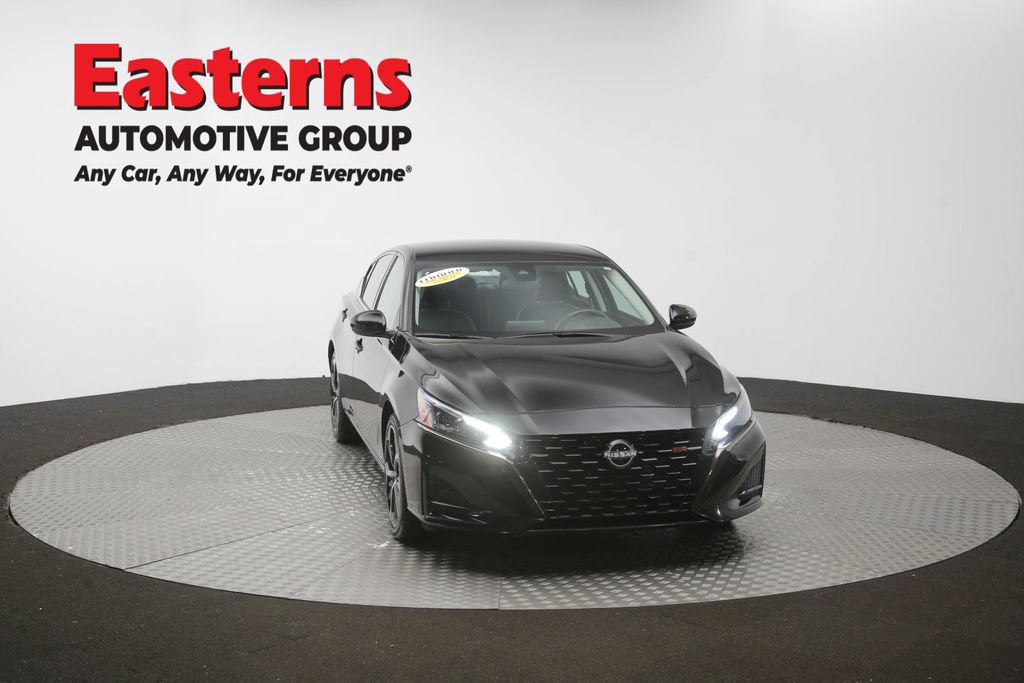 Used 2024 Nissan Altima 2.5 SR FWD image 51