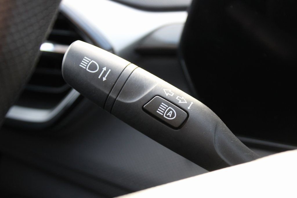 Used 2025 Chevrolet TrailBlazer LT image 32