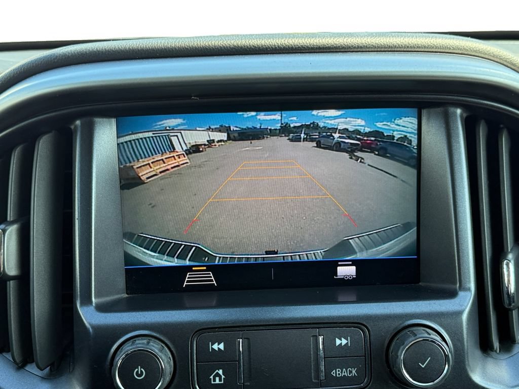 Used 2021 Chevrolet Colorado LT w/ Redline Special Edition AWD/4WD image 15