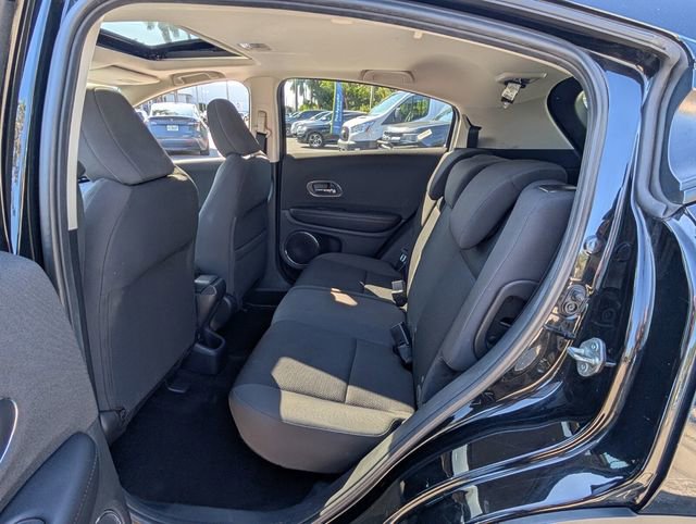 Used 2022 Honda HR-V EX image 8