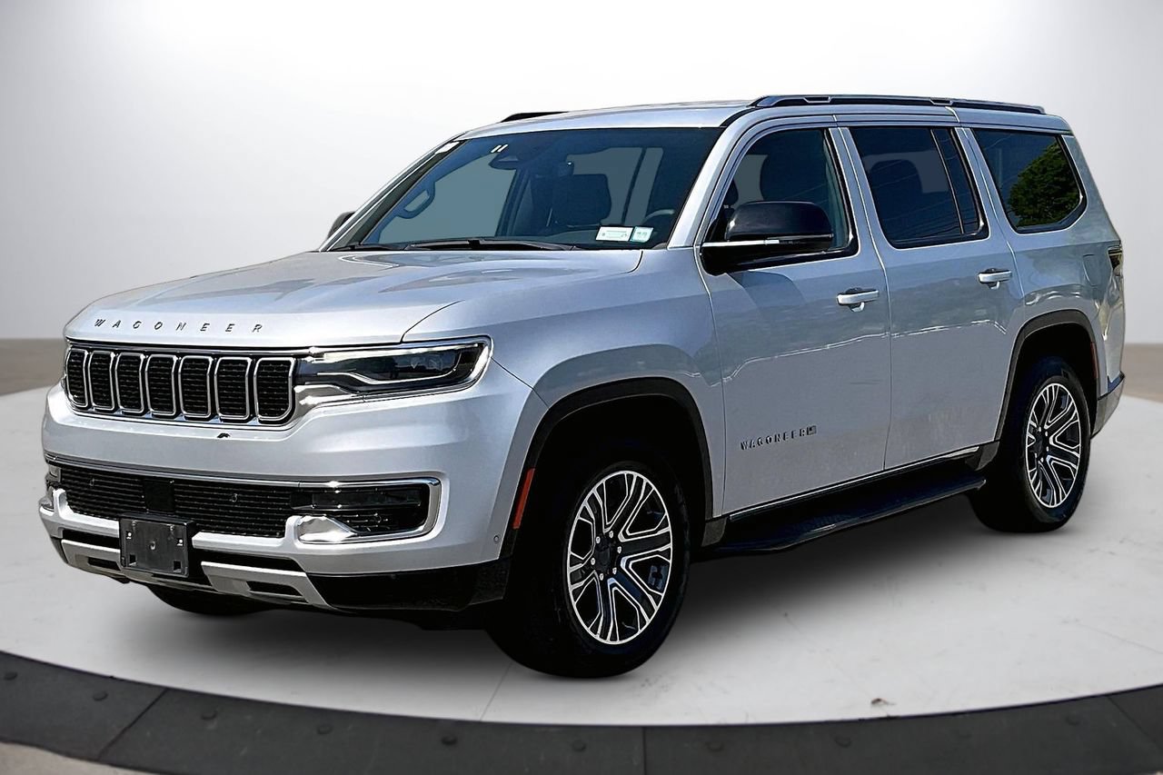 Used 2024 Jeep Wagoneer Series II AWD/4WD image 4