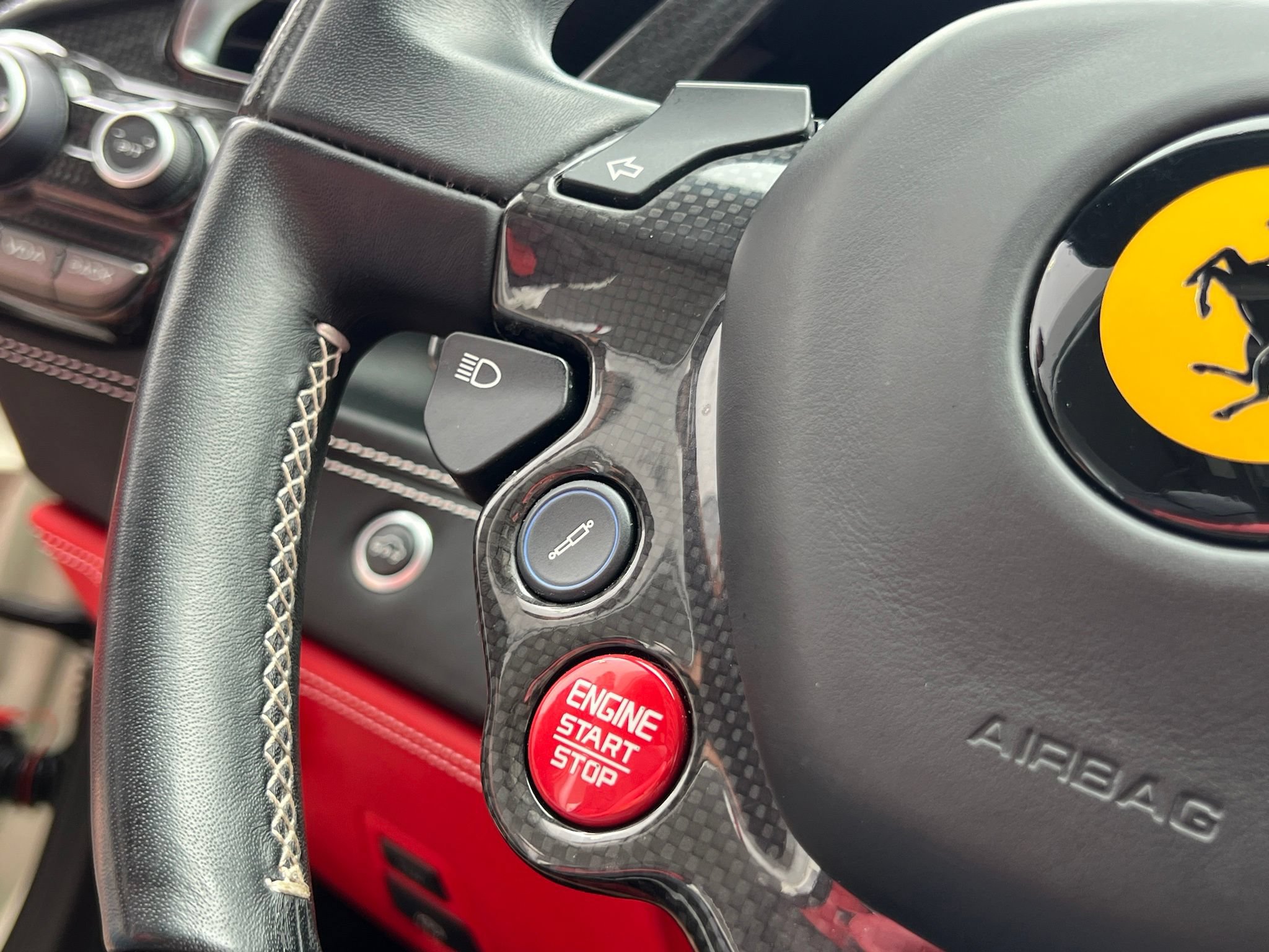 Used 2017 Ferrari 488 Spider RWD image 28