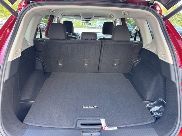 New 2026 Nissan Rogue SV image 36