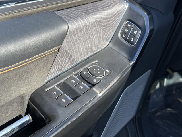 Used 2021 Ford F150 Platinum w/ Equipment Group 701A High image 11