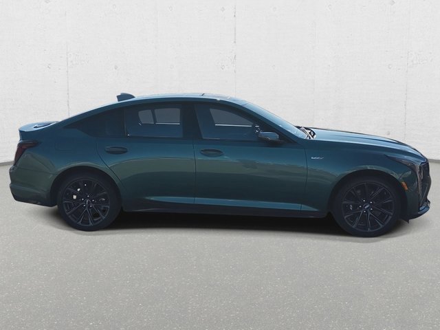 New 2026 Cadillac CT5 V image 4