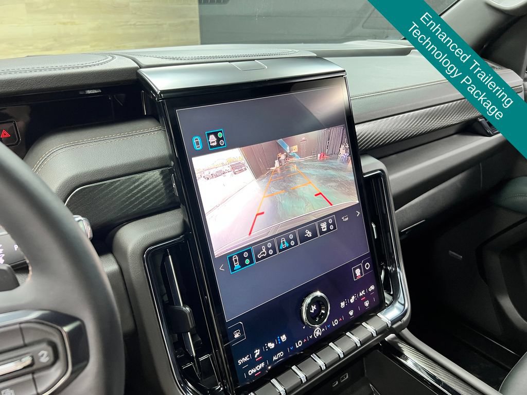 Used 2026 GMC Yukon XL AT4 w/ AT4 Premium Plus Package AWD/4WD image 11
