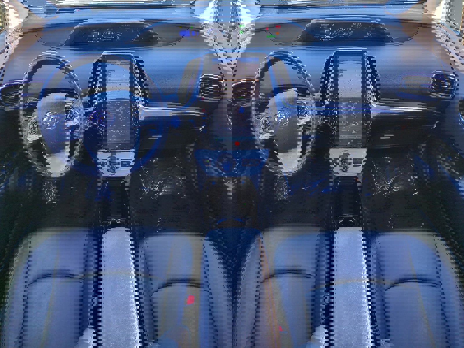 Used 2017 Toyota Prius Prime Advanced image 10