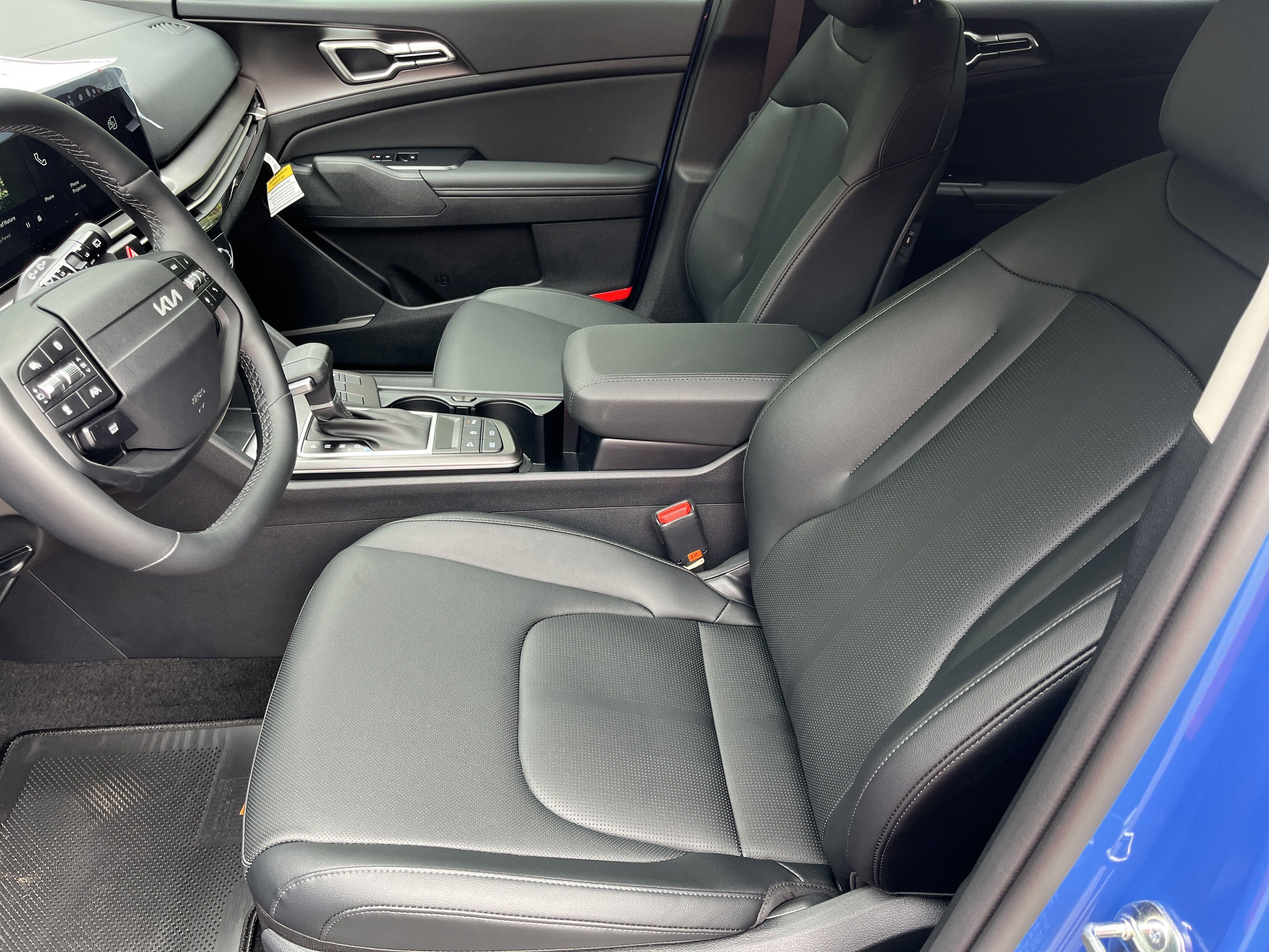 New 2026 Kia Sportage EX w/ EX Panorama Roof Package image 19