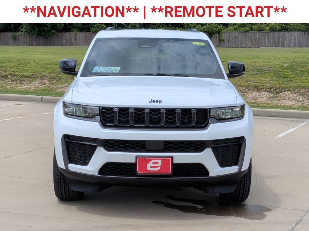 New 2026 Jeep Grand Cherokee Altitude RWD image 2