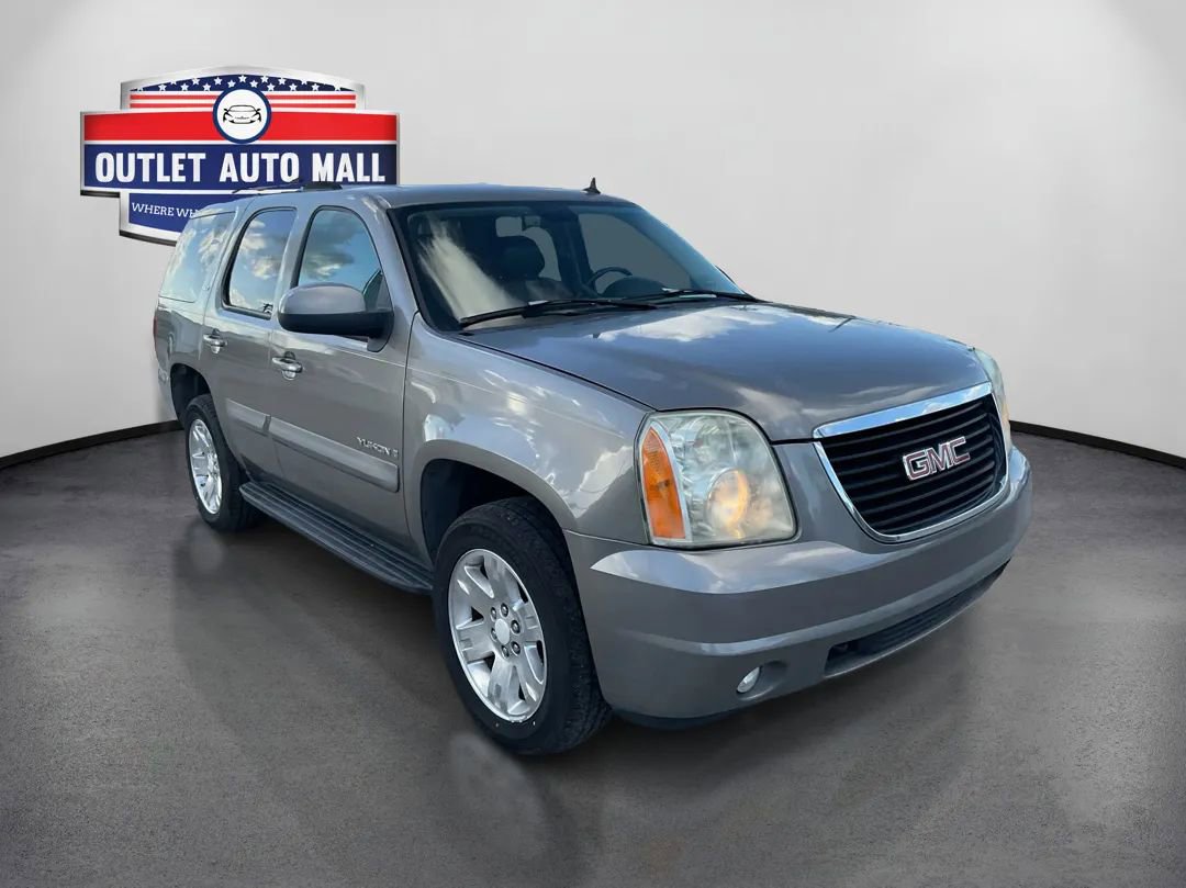 Used 2007 GMC Yukon SLT w/ SLT Preferred Equipment Group image 1