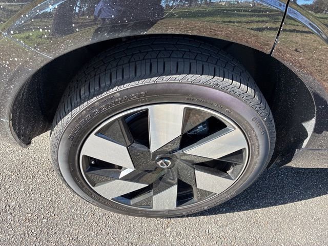 New 2025 Volvo XC60 T8 Plus w/ Protection Package Premier image 15