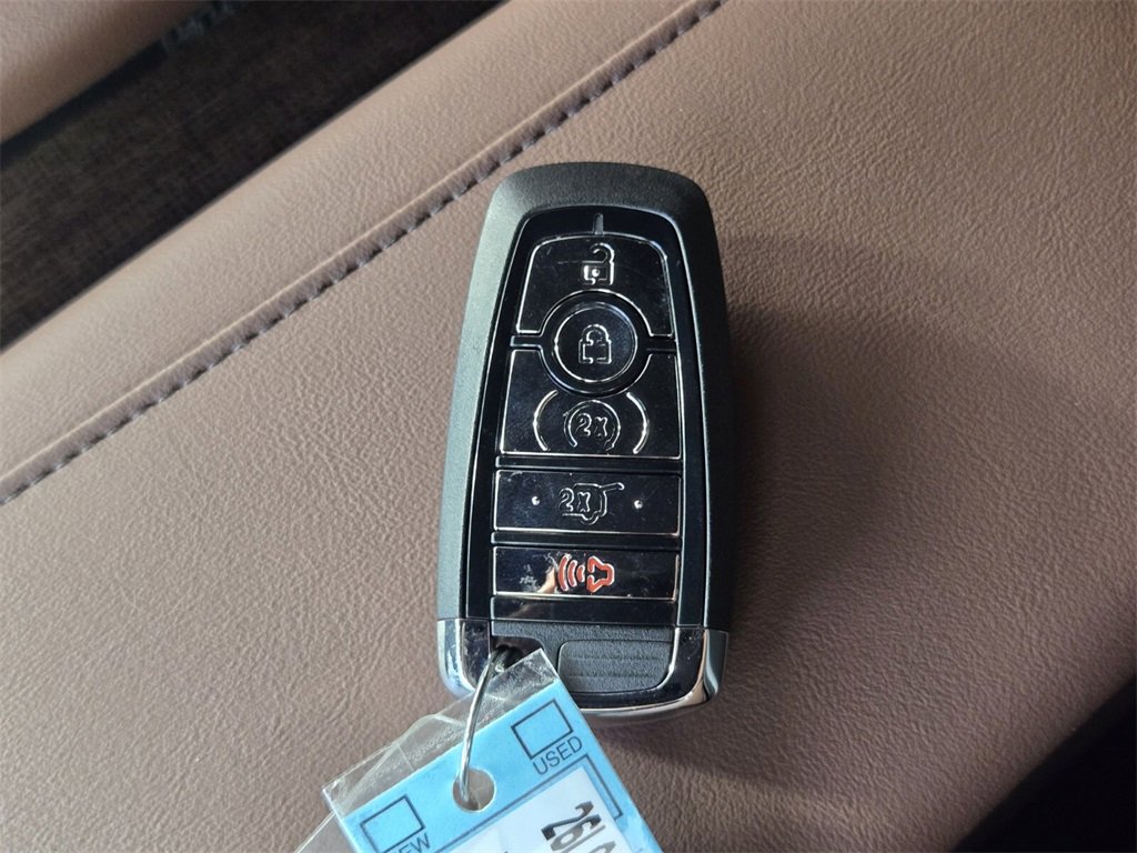 New 2026 Lincoln Navigator L Reserve image 26