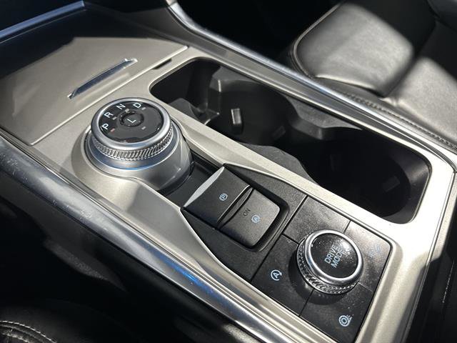 Used 2021 Ford Explorer XLT w/ Equipment Group 202A image 31