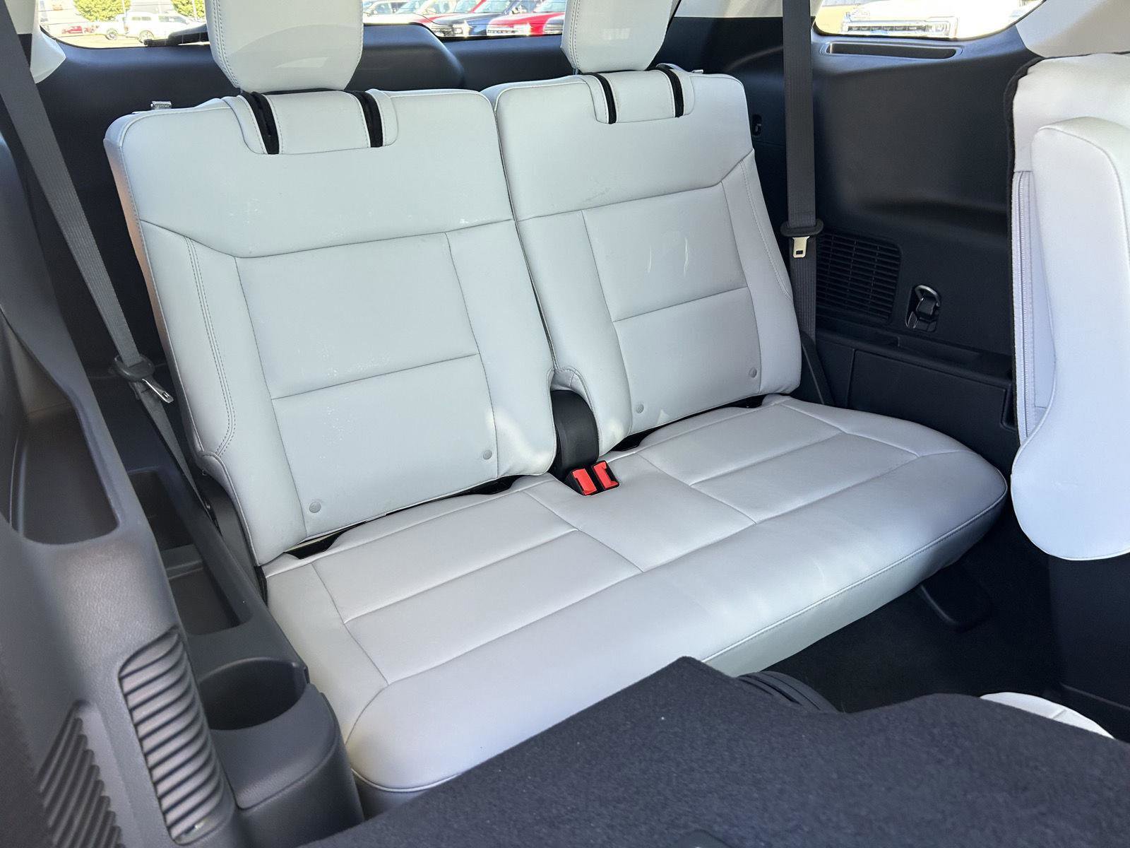 New 2026 Ford Explorer Platinum w/ LUX Leather Package image 40