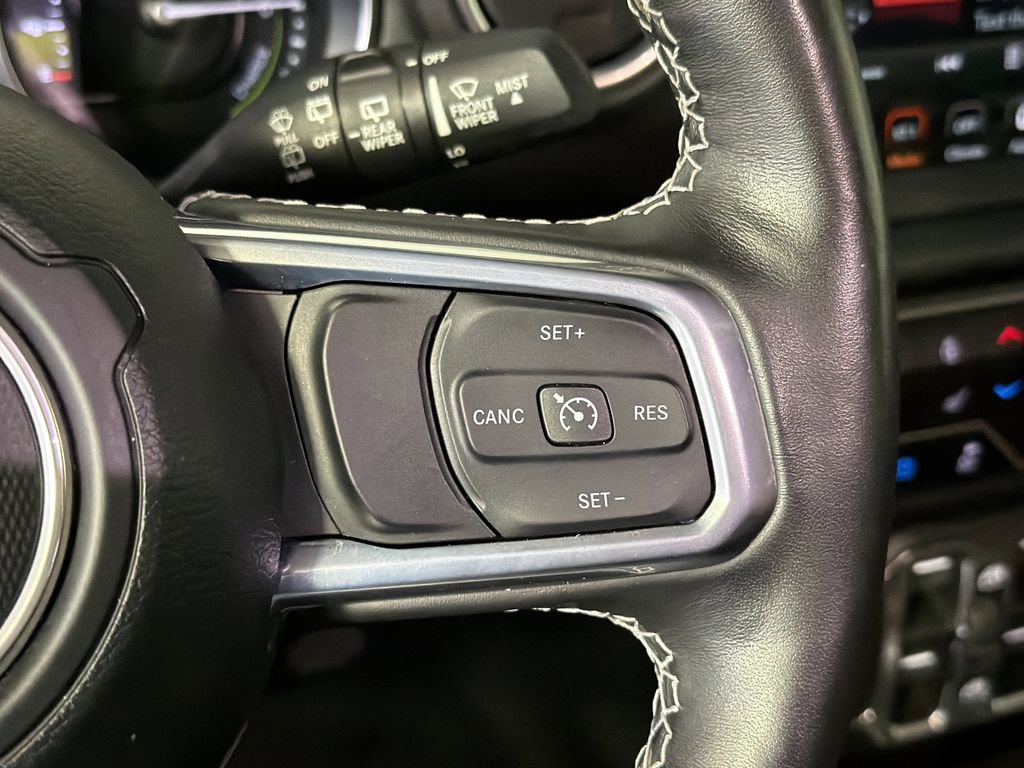 Used 2023 Jeep Wrangler Unlimited Sahara w/ Cold Weather Group image 14