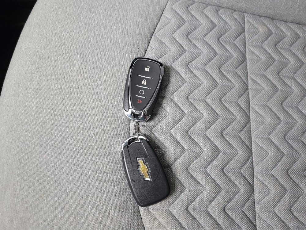 Used 2022 Chevrolet Equinox LS AWD/4WD image 32