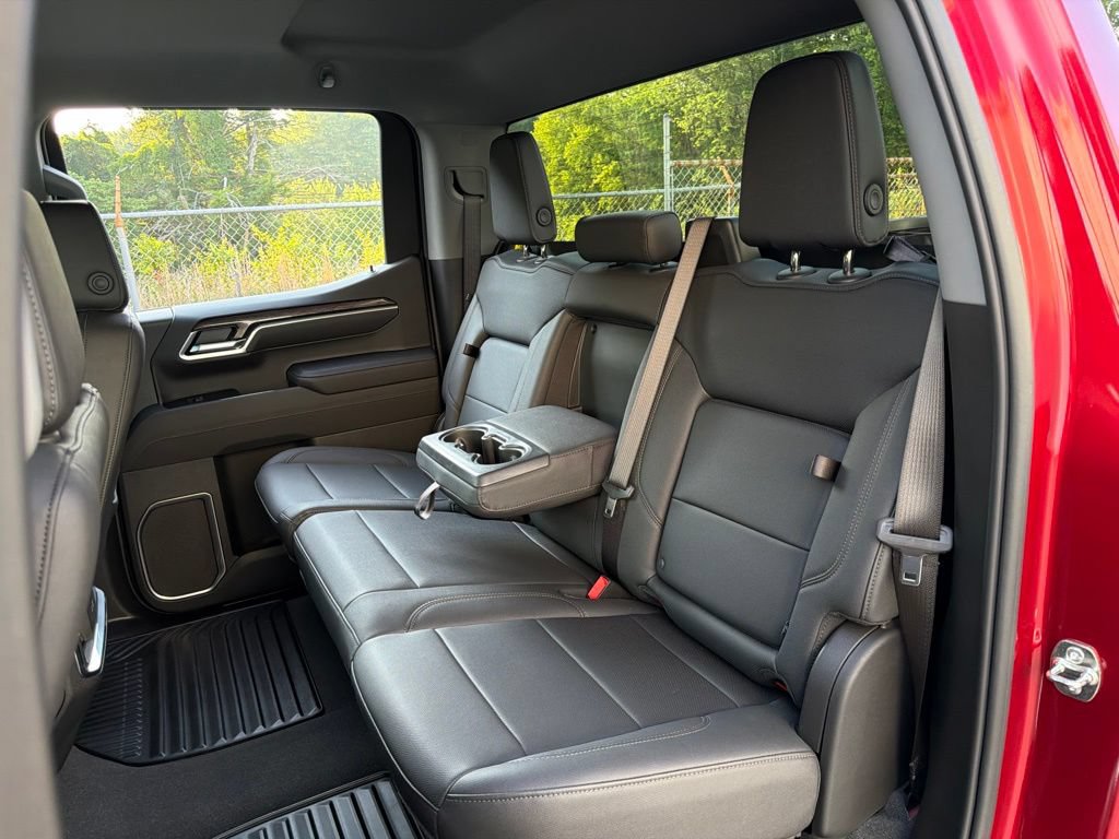 Used 2026 Chevrolet Silverado 1500 LTZ AWD/4WD image 23
