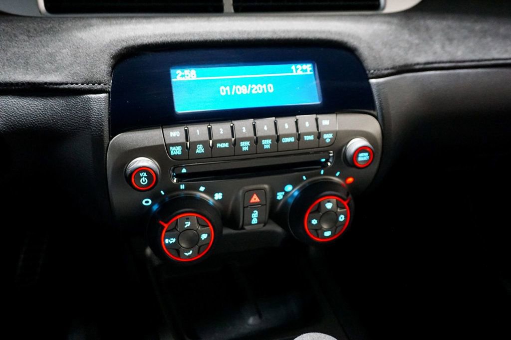 Used 2015 Chevrolet Camaro Z/28 image 16