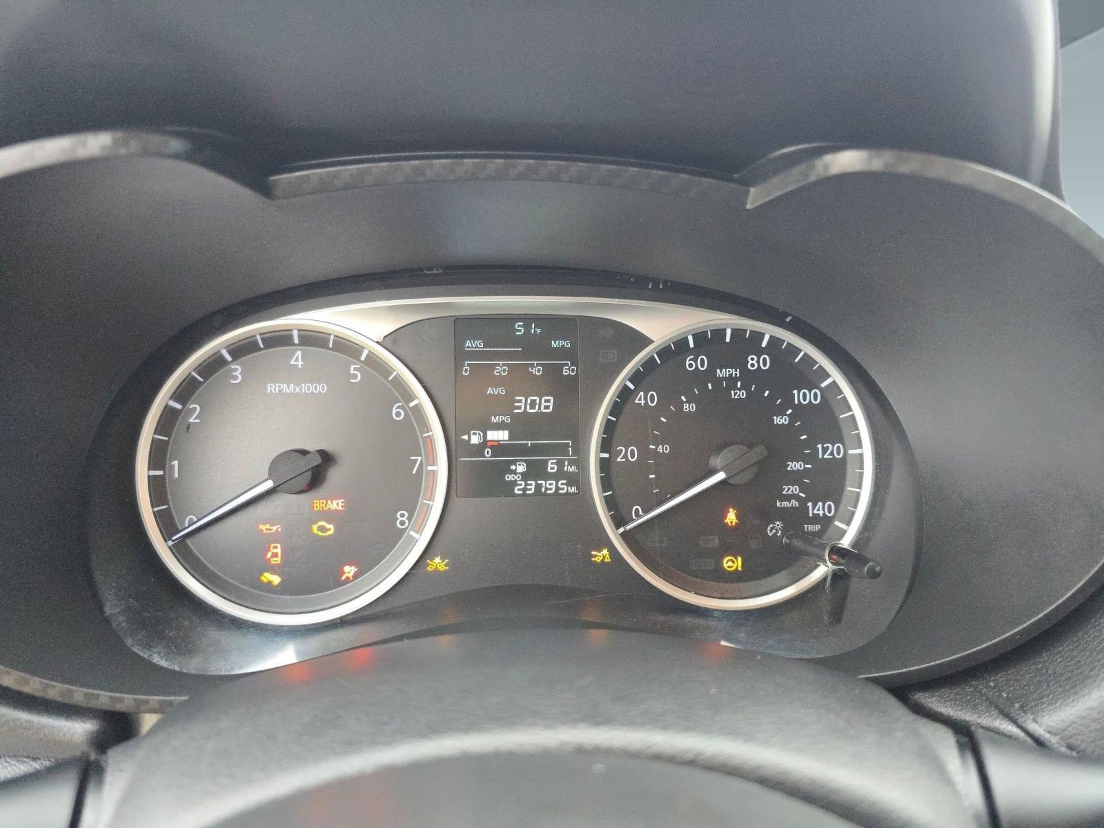 Used 2021 Nissan Versa S image 17