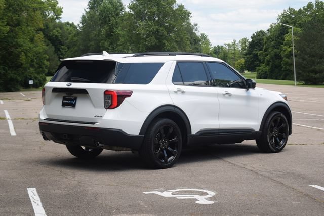Used 2022 Ford Explorer ST-Line w/ Class IV Trailer Tow Package AWD/4WD image 28