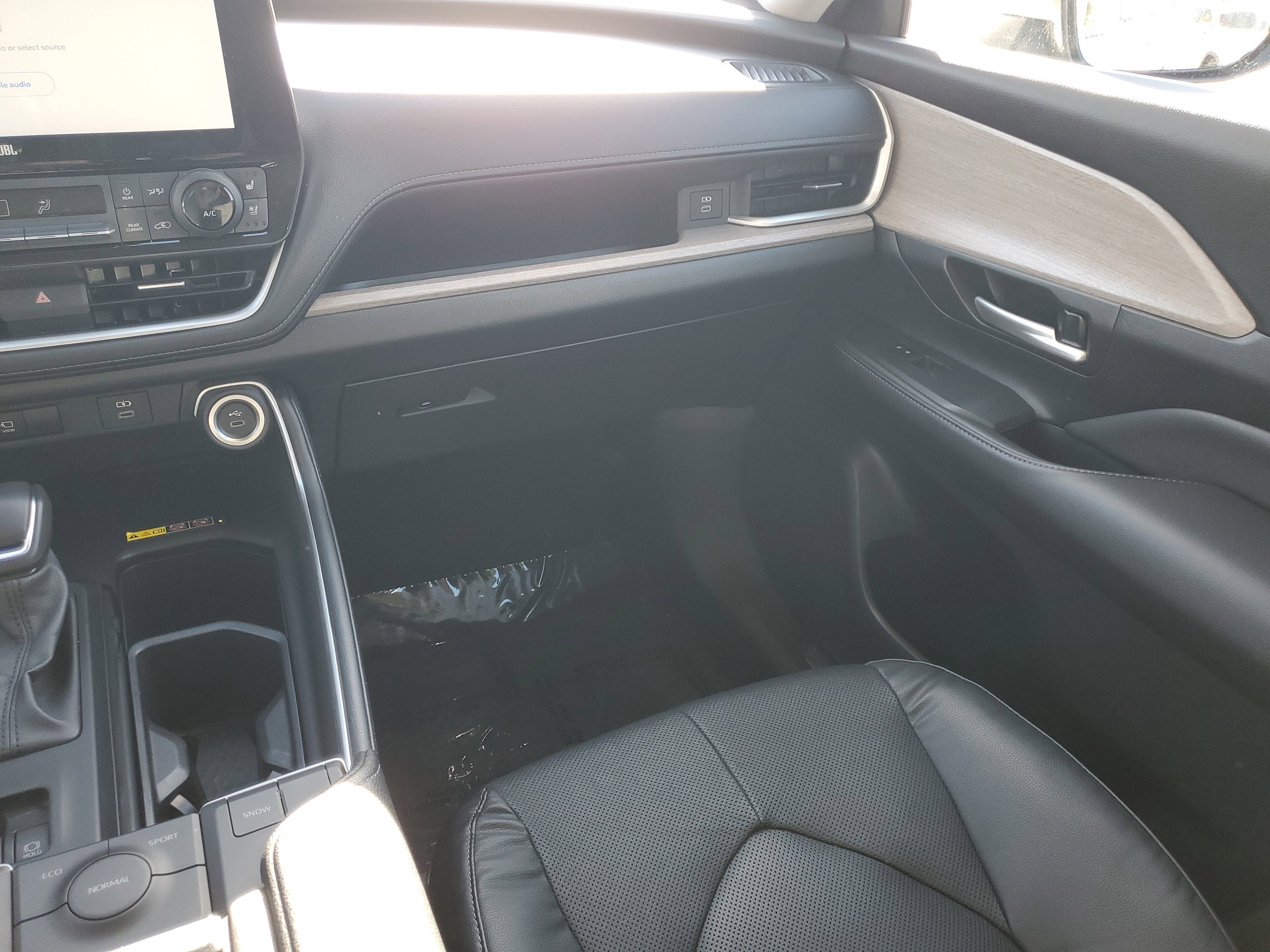 Certified 2024 Toyota Grand Highlander Limited image 16