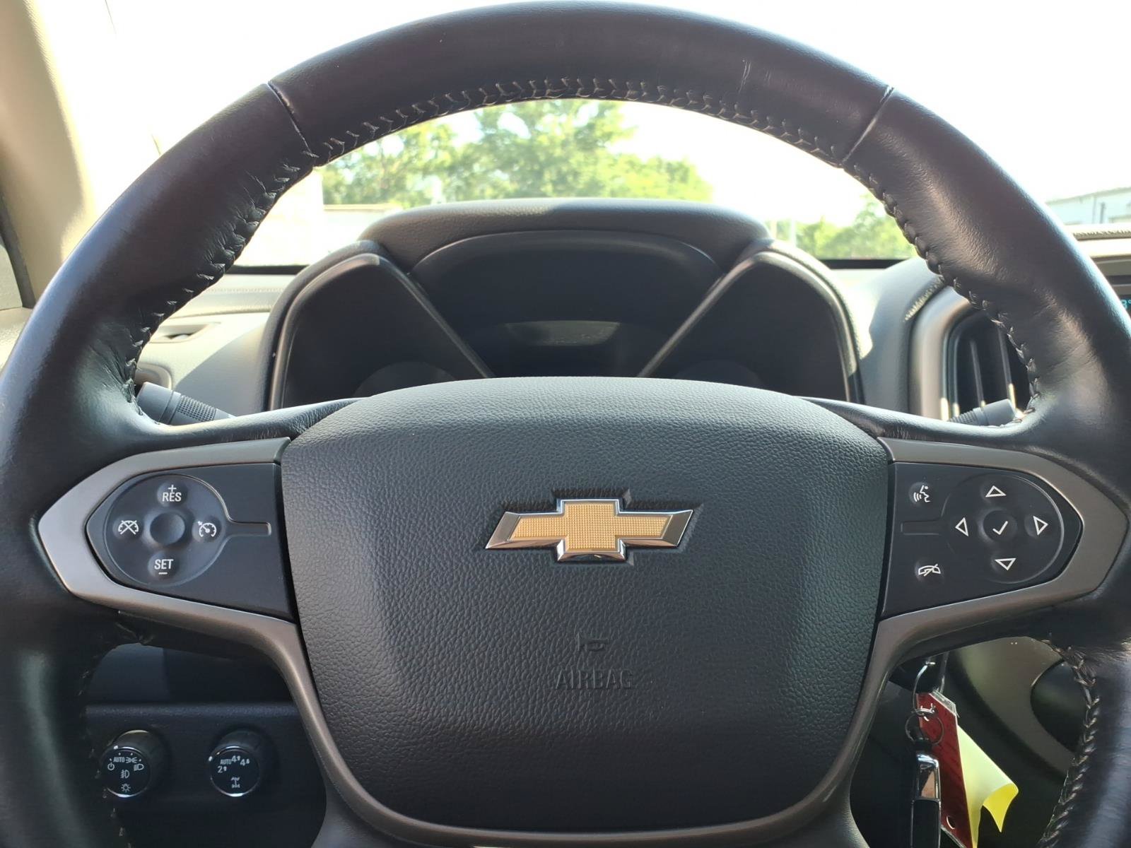 Used 2017 Chevrolet Colorado Z71 AWD/4WD image 26